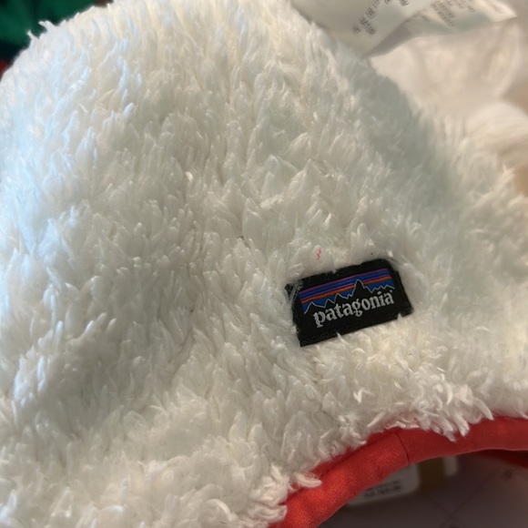 Patagonia Baby Reversible Beanie 6-12 Mos Pink Flowers - Picture 5 of 5